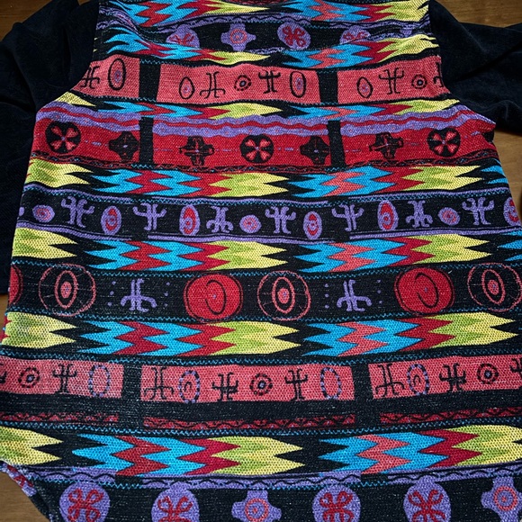 Colorful Oversized Patterned Button-Up Shirt - Picture 3 of 3